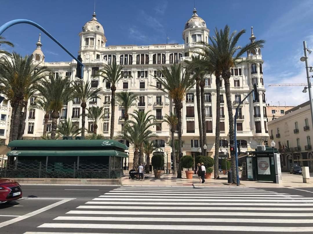 Apartamento Casaturis En El Corazon De Alicante A118 Dış mekan fotoğraf